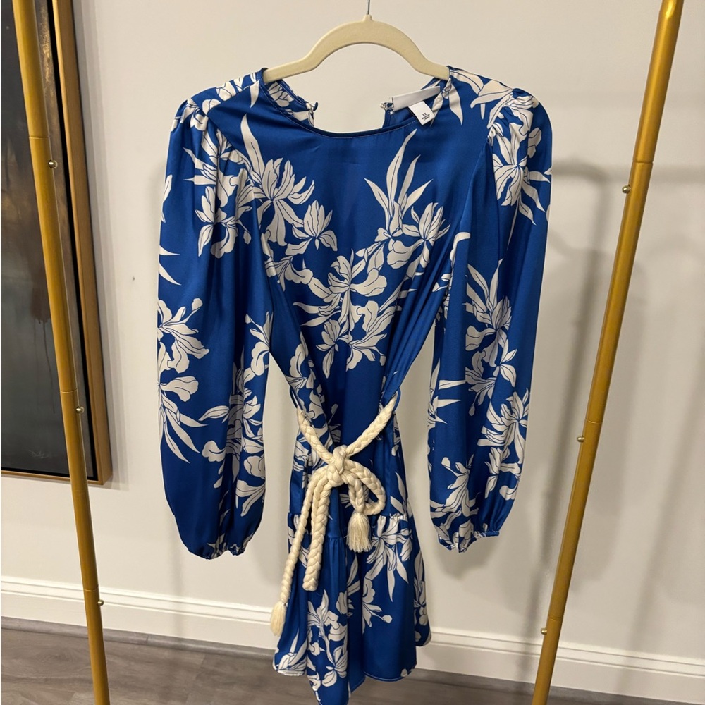 Alexis for Target Blue and White Floral Long Sleeve Dress